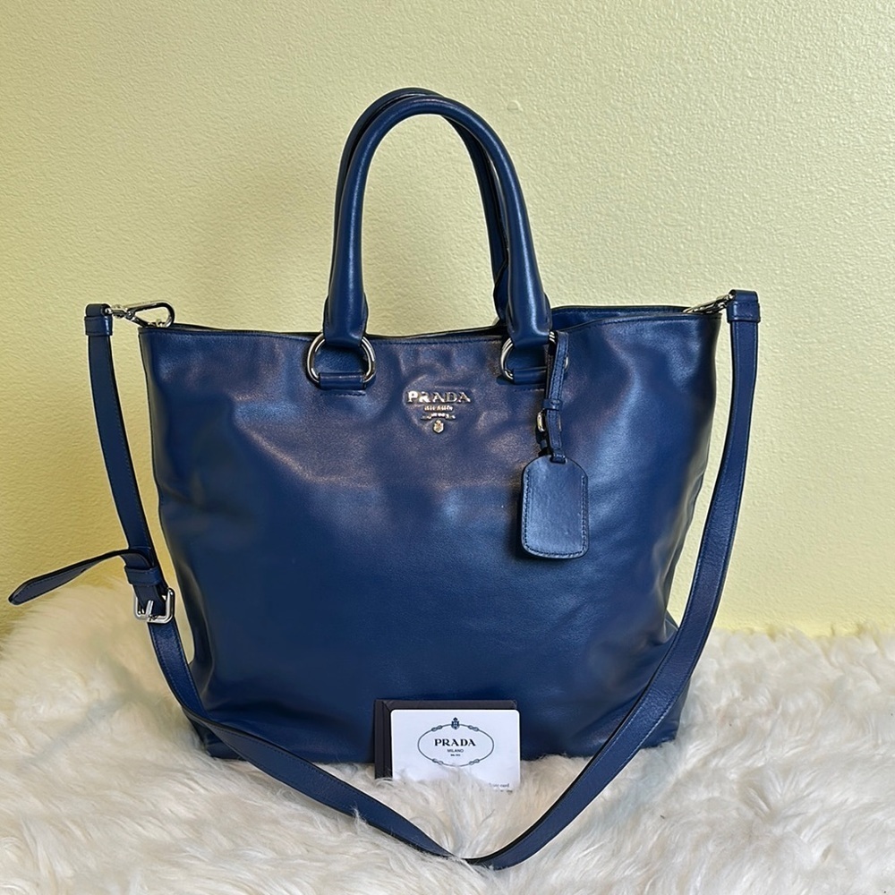 💯Authentic Prada Tote Leather Women's Bag🍀 - Picture 1 of 15